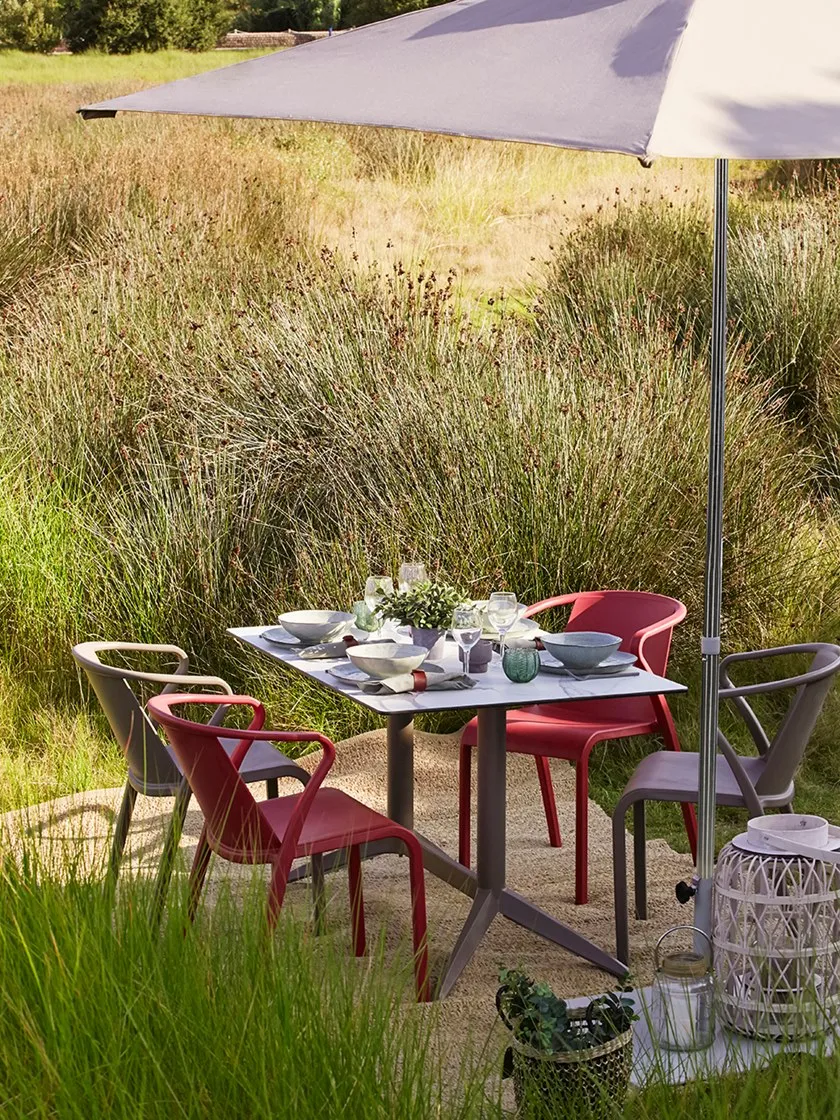 Mobilier extérieur design : Découvrez les marques Vondom, Slide, Ezpeleta pour créer un espace extérieur élégant Ezpeleta