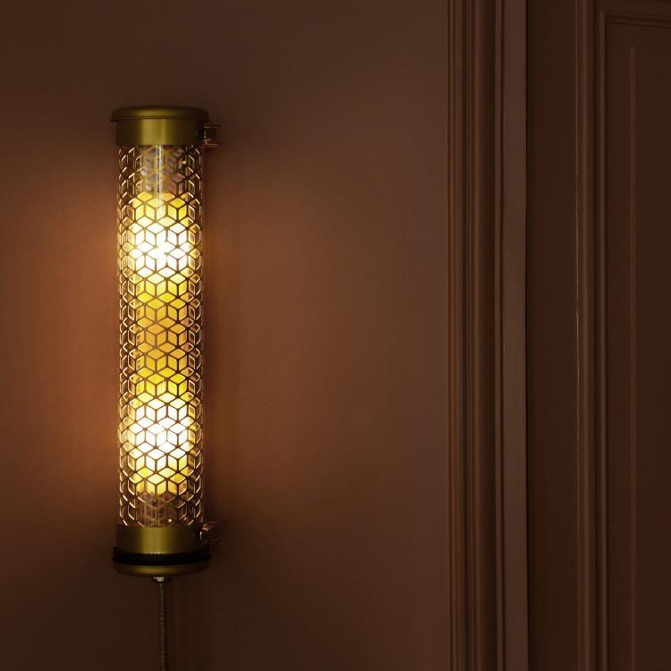 Sammode : Éclairage d'Exception Mariant Tradition et Innovation depuis 1927 Applique Vendôme mini en inox au design industriel par Sammode