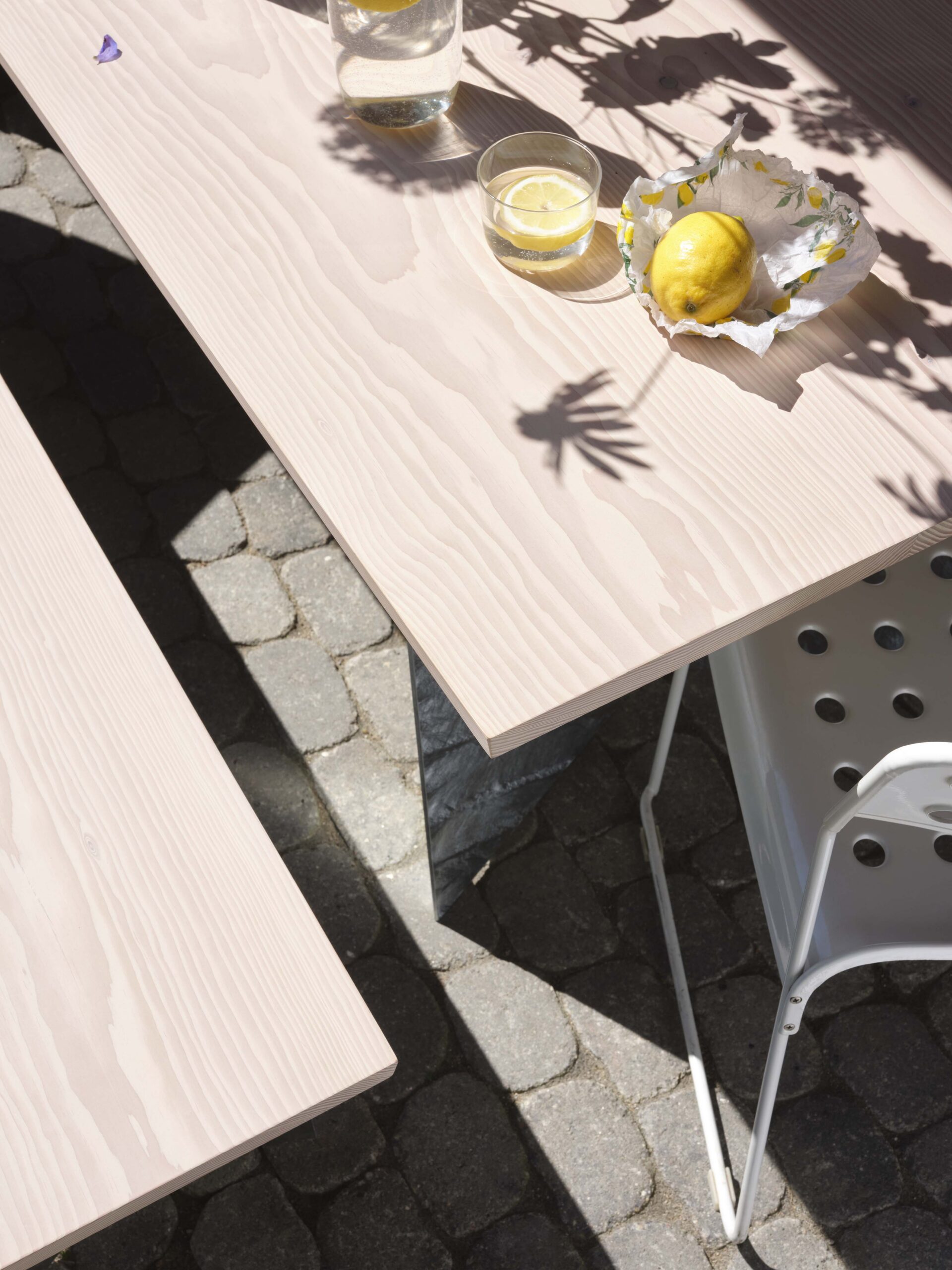 Table design FOLD en bois massif par le Studio Hausen Table FOLD x Hausen_douglas L img4