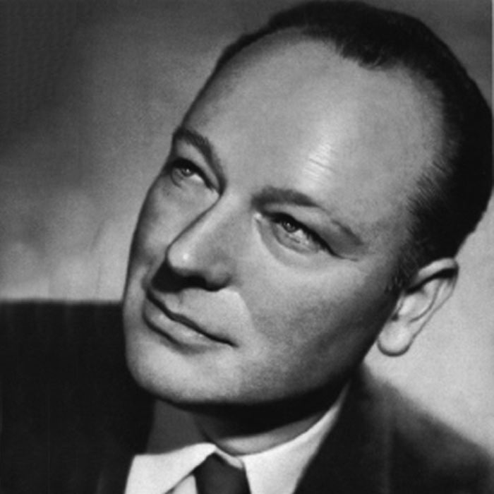 Portrait de Jacques Adnet, célèbre designer Français.