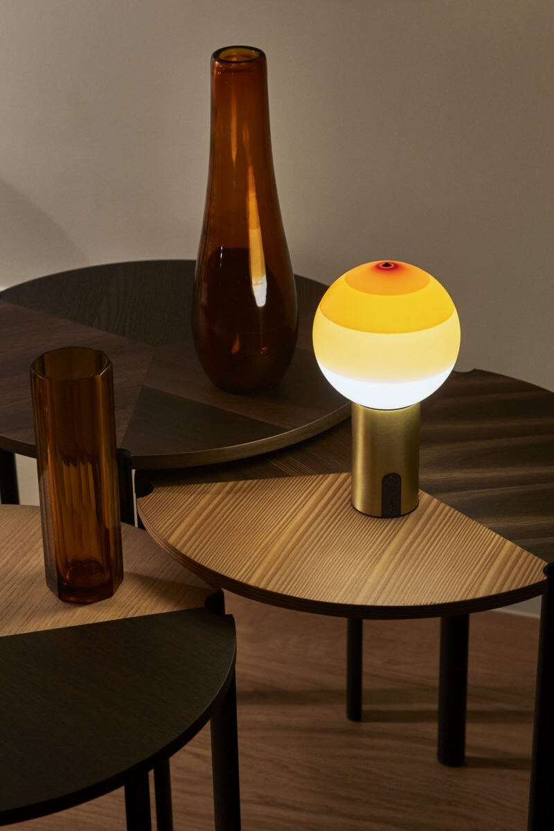 lampe-a-poser-design-contemporain-marset