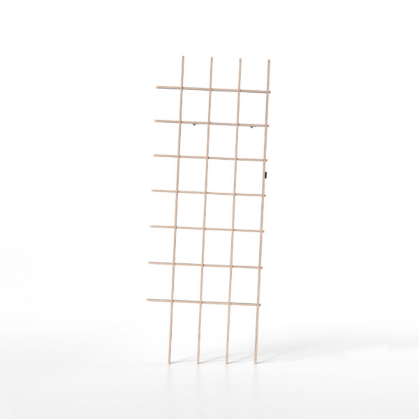 Bibliothèque design minimaliste Schlagseite en contreplaqué de bouleau, structure murale pour livres et objets décoratifs