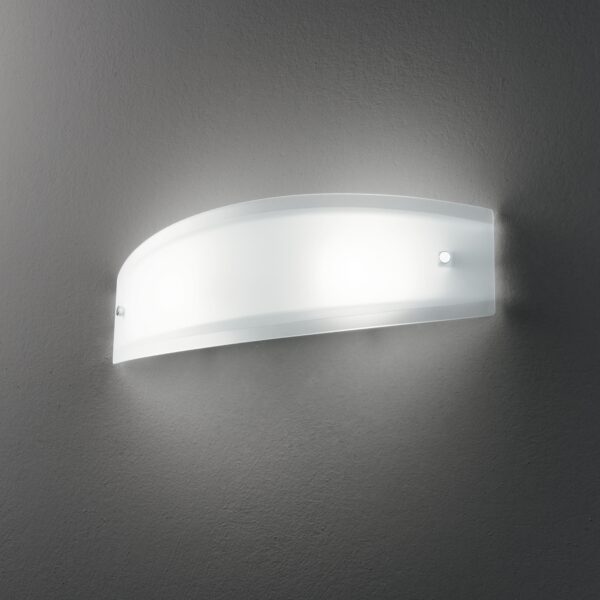 Applique murale Ali en verre courbé acidifié par Ideal Lux – vue 2