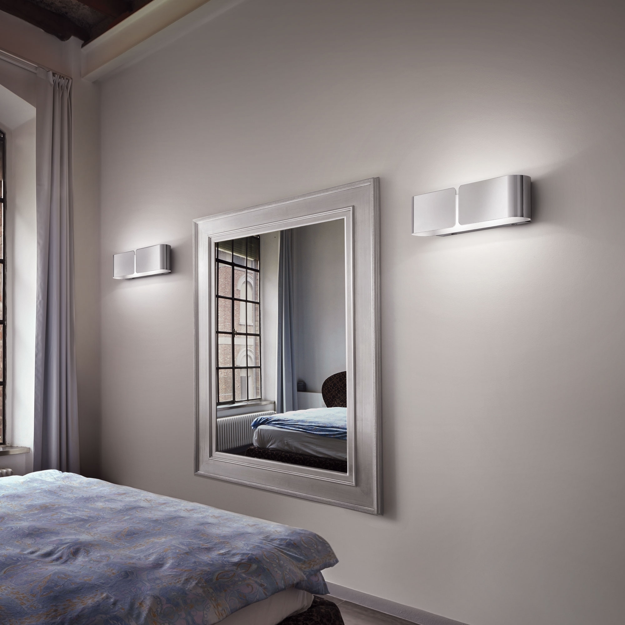 Applique murale Clip design double diffuseur en métal par Ideal Lux Applique murale Clip design double diffuseur en métal par Ideal Lux – Image 3