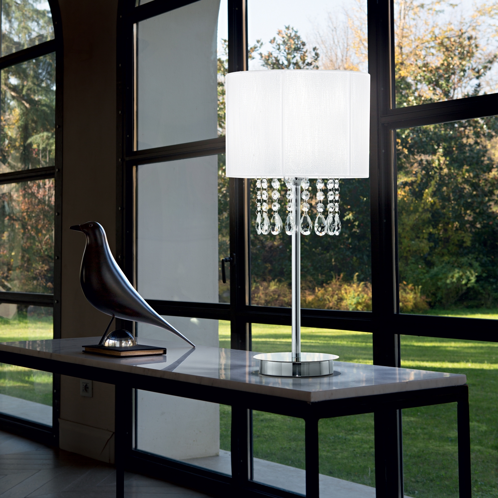 Lampe à poser Opera élégante avec pampilles en cristal par Ideal Lux