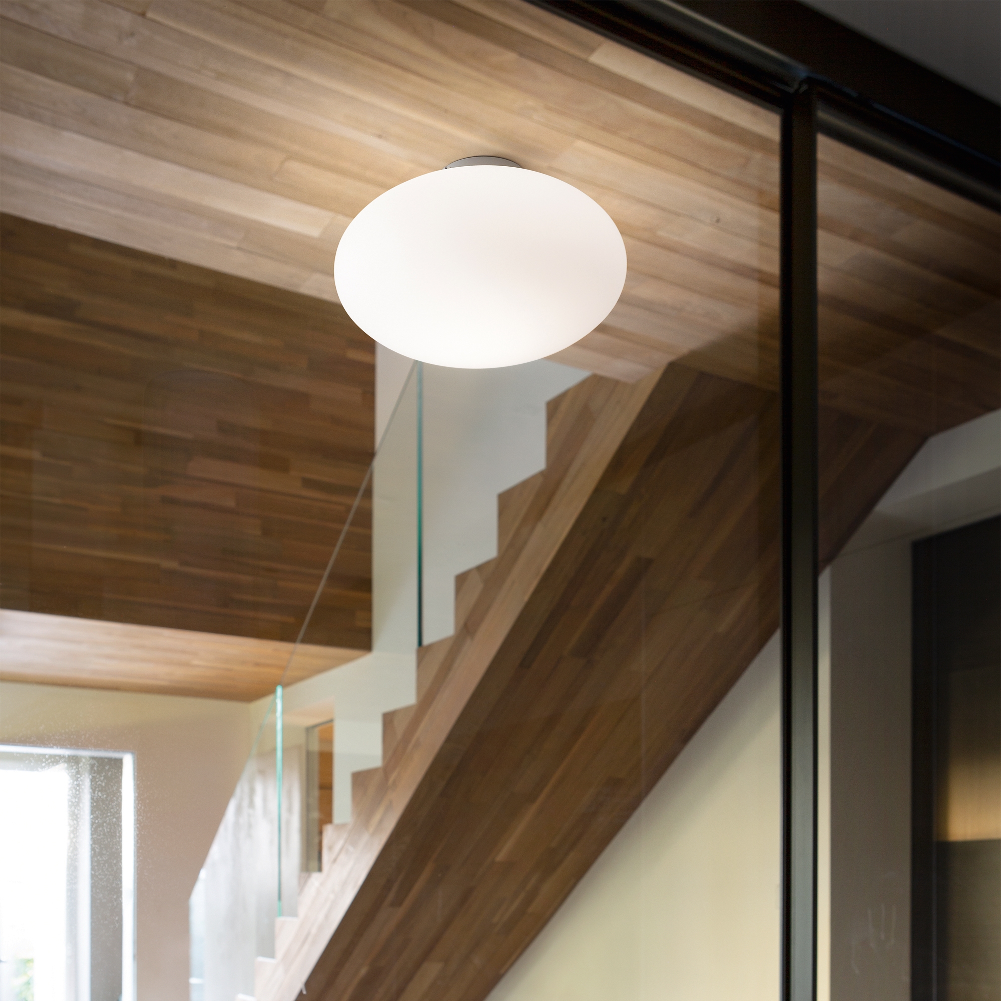 Plafonnier Candy ovale en verre opalin par Ideal Lux Plafonnier Candy ovale en verre opalin par Ideal Lux – Image 3