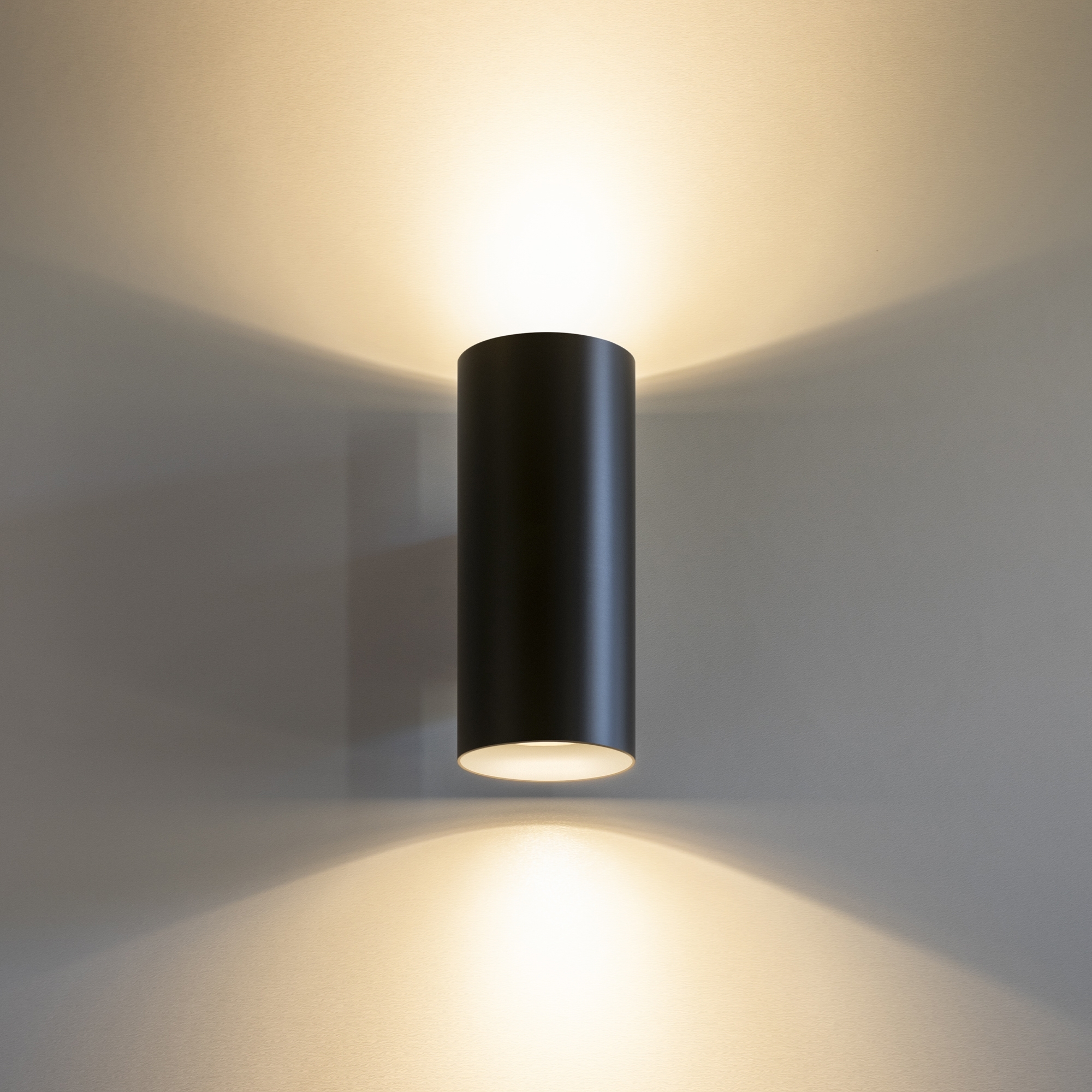 Applique murale Look ronde LED design par Ideal Lux Applique murale Look ronde LED design par Ideal Lux – Image 3