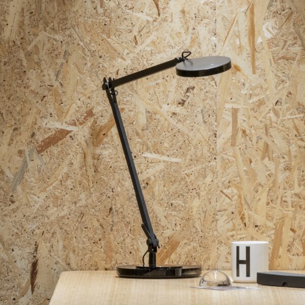 Lampe à poser Futura moderne avec bras ajustable par Ideal Lux – vue 2