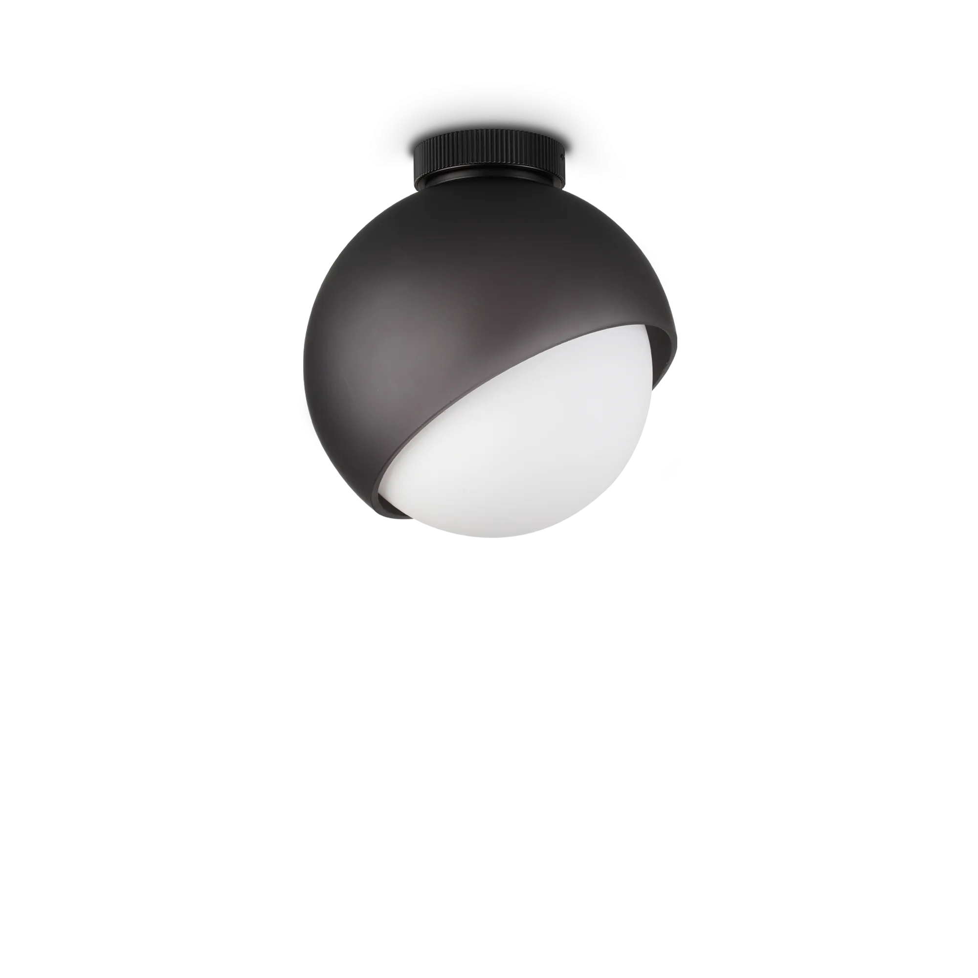 7 idées de luminaires design pour transformer l'ambiance de votre salon Plafonnier Bloom sphère inclinée en verre opalin par Ideal Lux