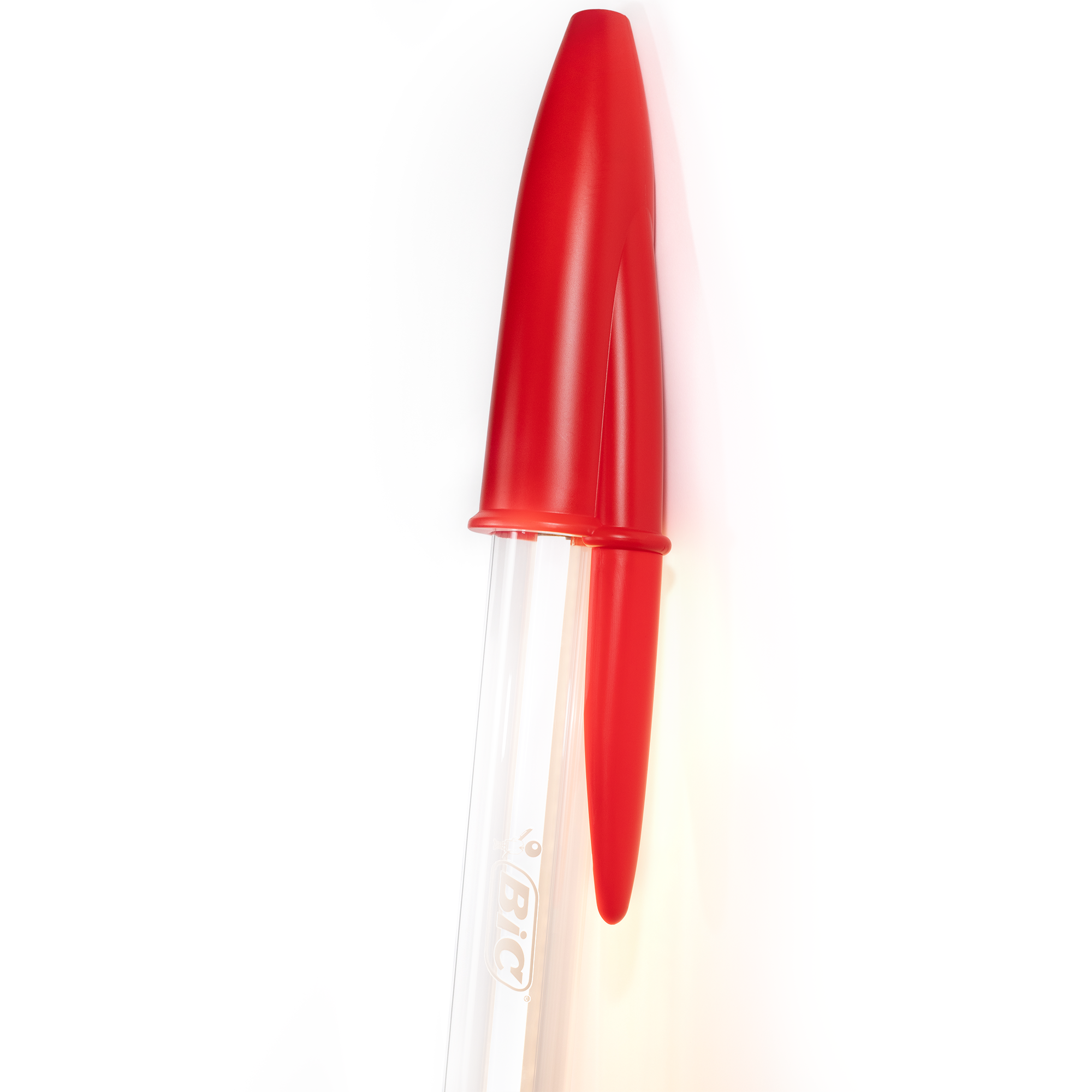 Lampe BIC – Seletti x BIC | Design Mario Paroli Lampadaire bic rouge éclairé sur fond blanc