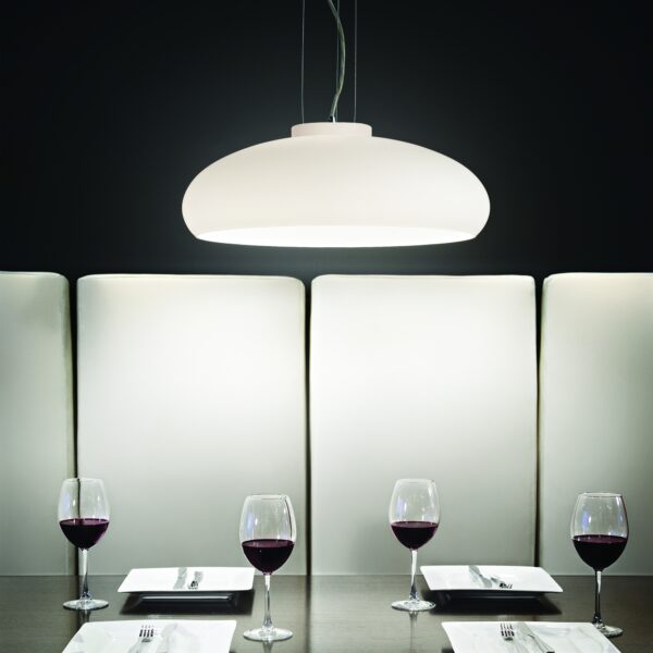 Suspension Aria Dôme en Verre Soufflé Opalin par Ideal Lux – vue 2