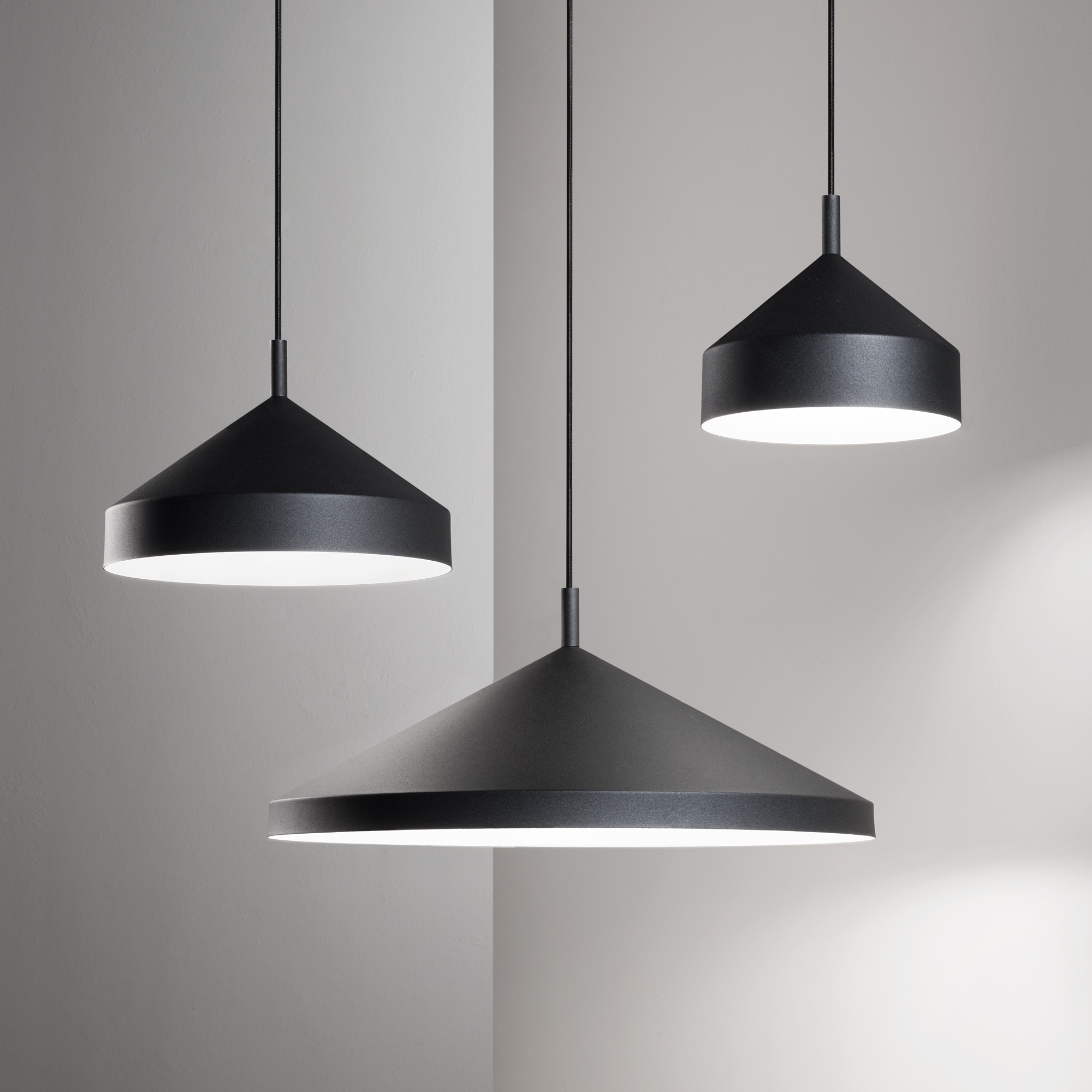 Suspension Yurta en Métal Époxy Design Industriel par Ideal Lux Suspension Yurta en Métal Époxy Design Industriel par Ideal Lux – Image 5