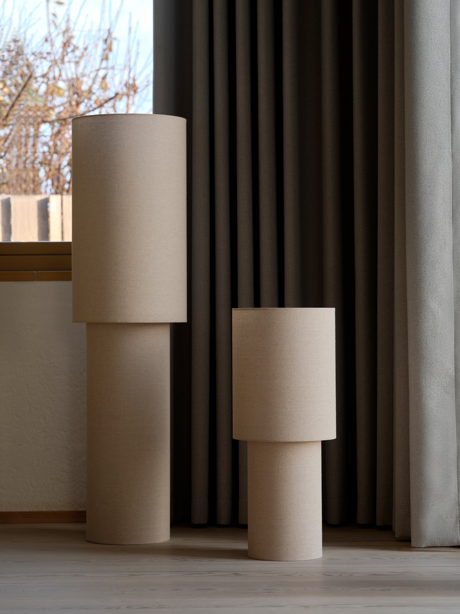 Lampadaire Izara cylindrique en lin au design contemporain par Nordlux Lampadaire Izara cylindrique en lin au design contemporain par Nordlux – Image 6
