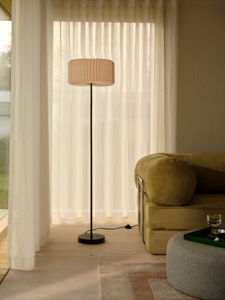 Lampadaire japonisant