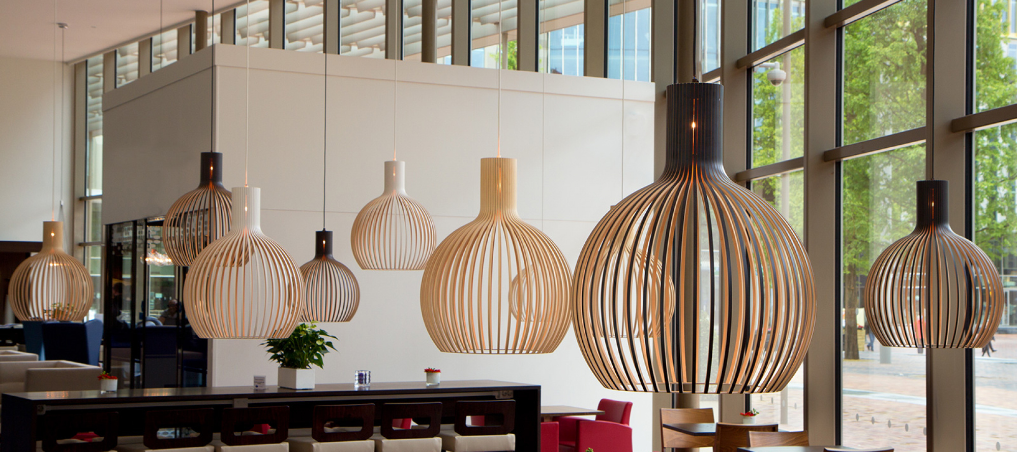 Suspension designer connu 4240 de la marque Secto design 