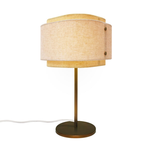 Lampe à poser Takai en lin et base en laiton bruni au design contemporain par Design For The People – vue 2