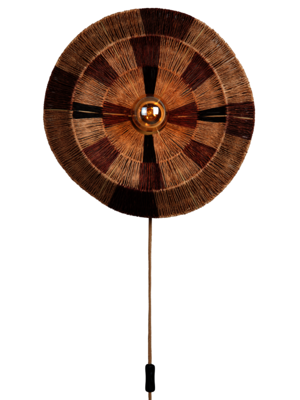 Luminaire bambou : suspensions et lampes en bambou naturel Applique murale ronde Serengeti en bambou tressé bicolore, disponible en diamètres 45cm et 60cm, style bohème chic