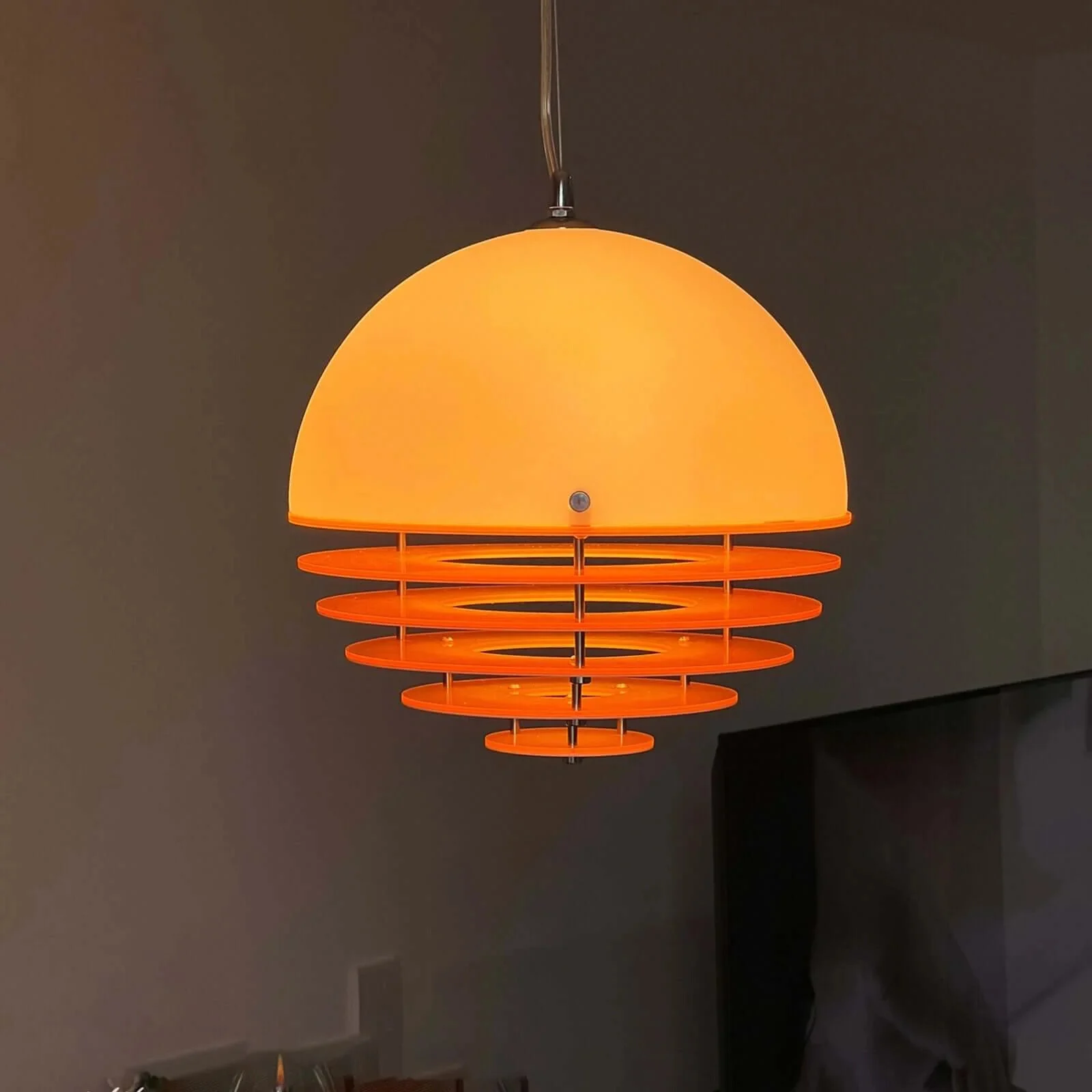 Suspension Sunset – Lampe coucher de soleil design Bauhaus Suspension Sunset – Lampe coucher de soleil design Bauhaus – Image 4