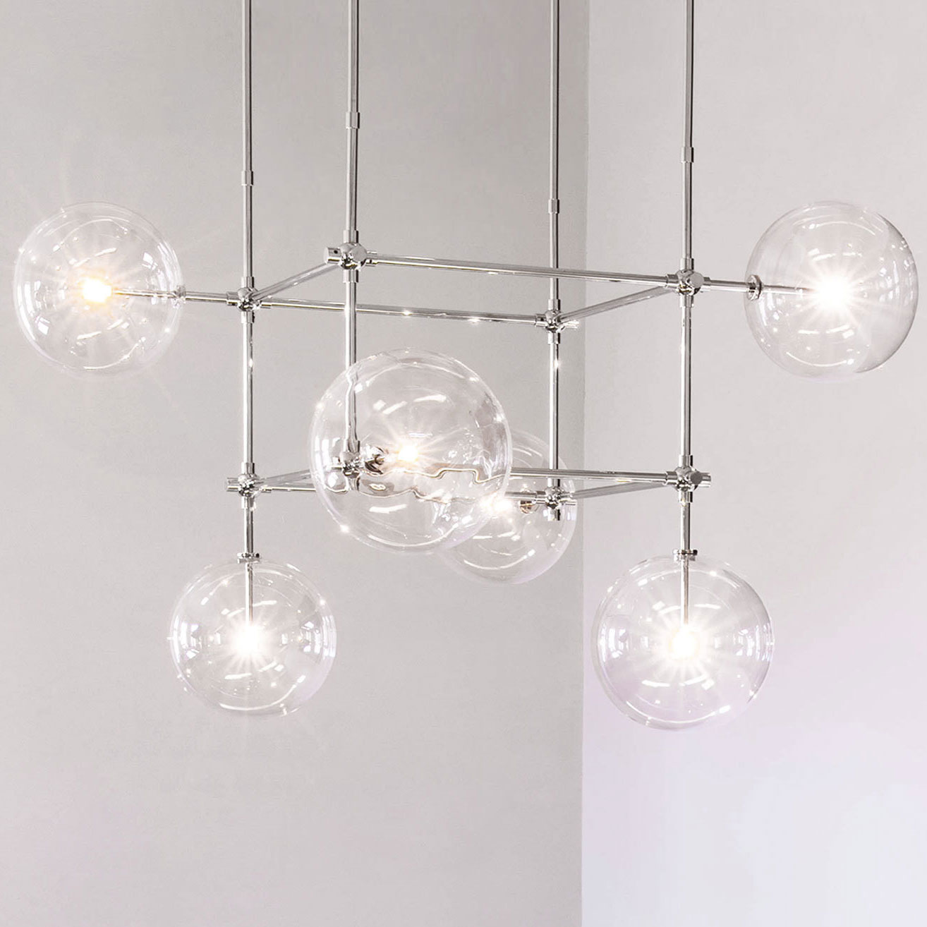 Suspension Soap 6 DT à structure cubique et globes en verre par Schwung Suspension Soap 6 DT à structure cubique et globes en verre par Schwung – Image 3