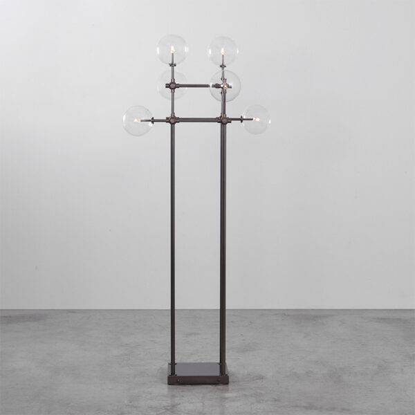 Lampadaire Soap avec 6 globes en verre soufflé par Schwung – vue 2
