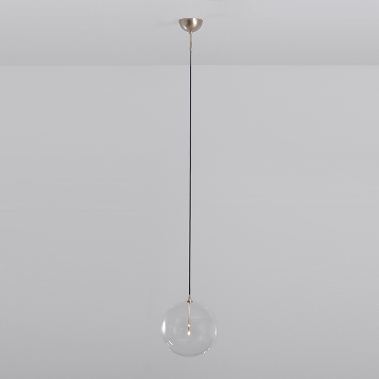 Suspension Glass Globe Clear minimaliste en verre transparent par Schwung Suspension Glass Globe Clear minimaliste en verre transparent par Schwung – Image 9