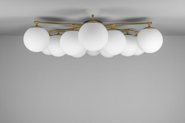 Plafonnier Orion rond avec globes en verre opalin par Schwung – vue 2