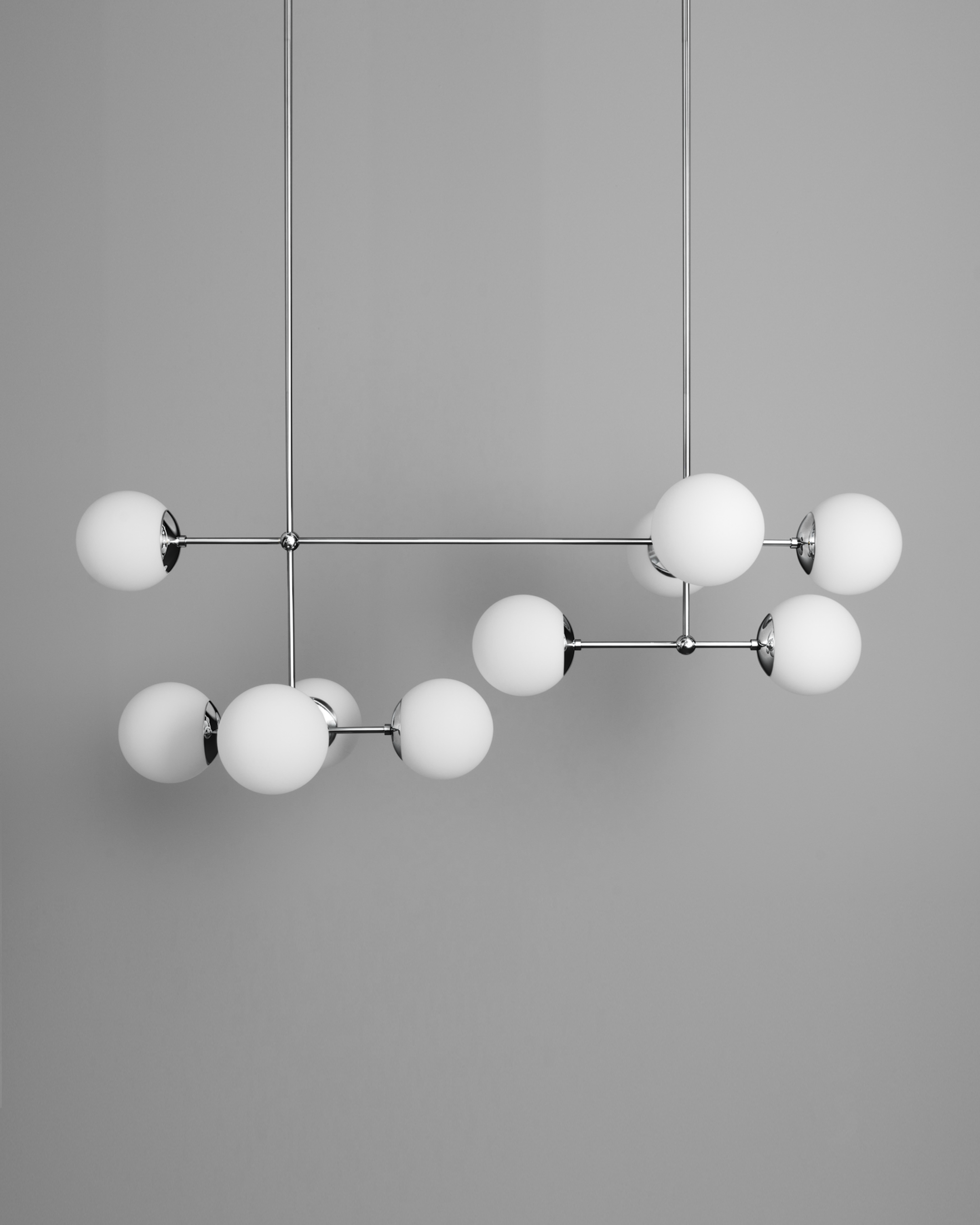 Suspension Armstrong linéaire avec globes en verre par Schwung Suspension Armstrong linéaire avec globes en verre par Schwung – Image 9