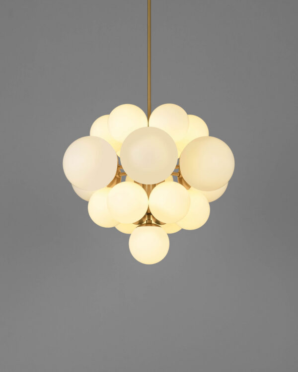 Suspension Nova en grappe de globes en verre par Schwung – vue 2