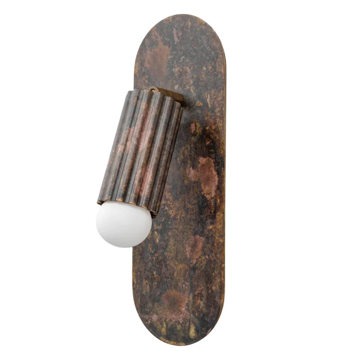 Applique murale Vesta Flex à diffuseur cannelé orientable par Schwung