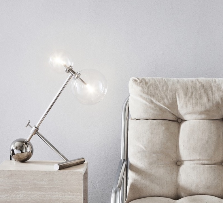 Lampe à poser Zosia avec 2 globes en verre soufflé par Schwung Lampe à poser Zosia avec 2 globes en verre soufflé par Schwung – Image 4