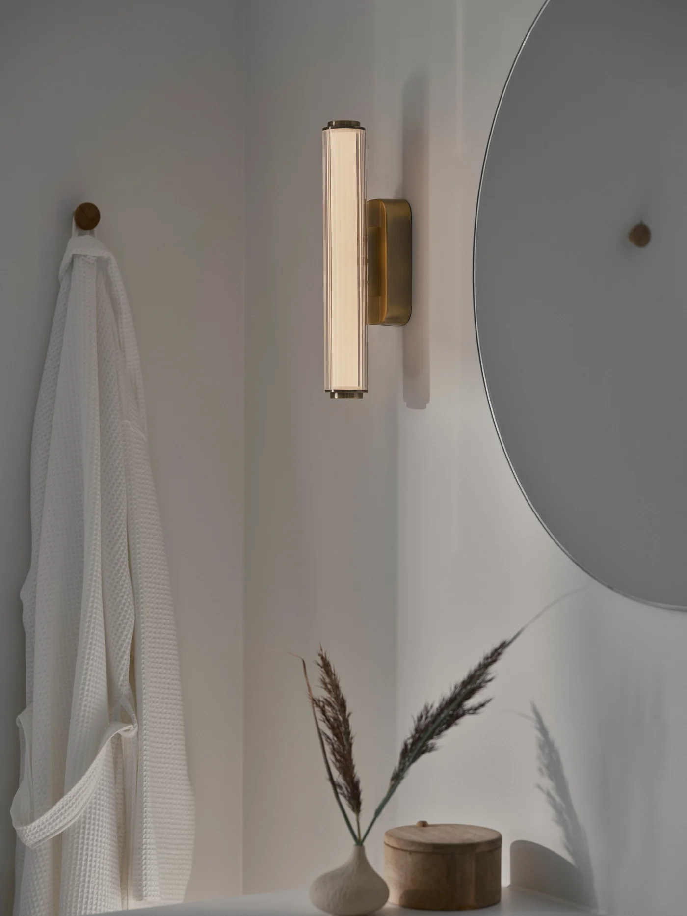 Applique murale Virelle LED tube strié au design contemporain par Nordlux Applique murale Virelle LED tube strié au design contemporain par Nordlux – Image 3