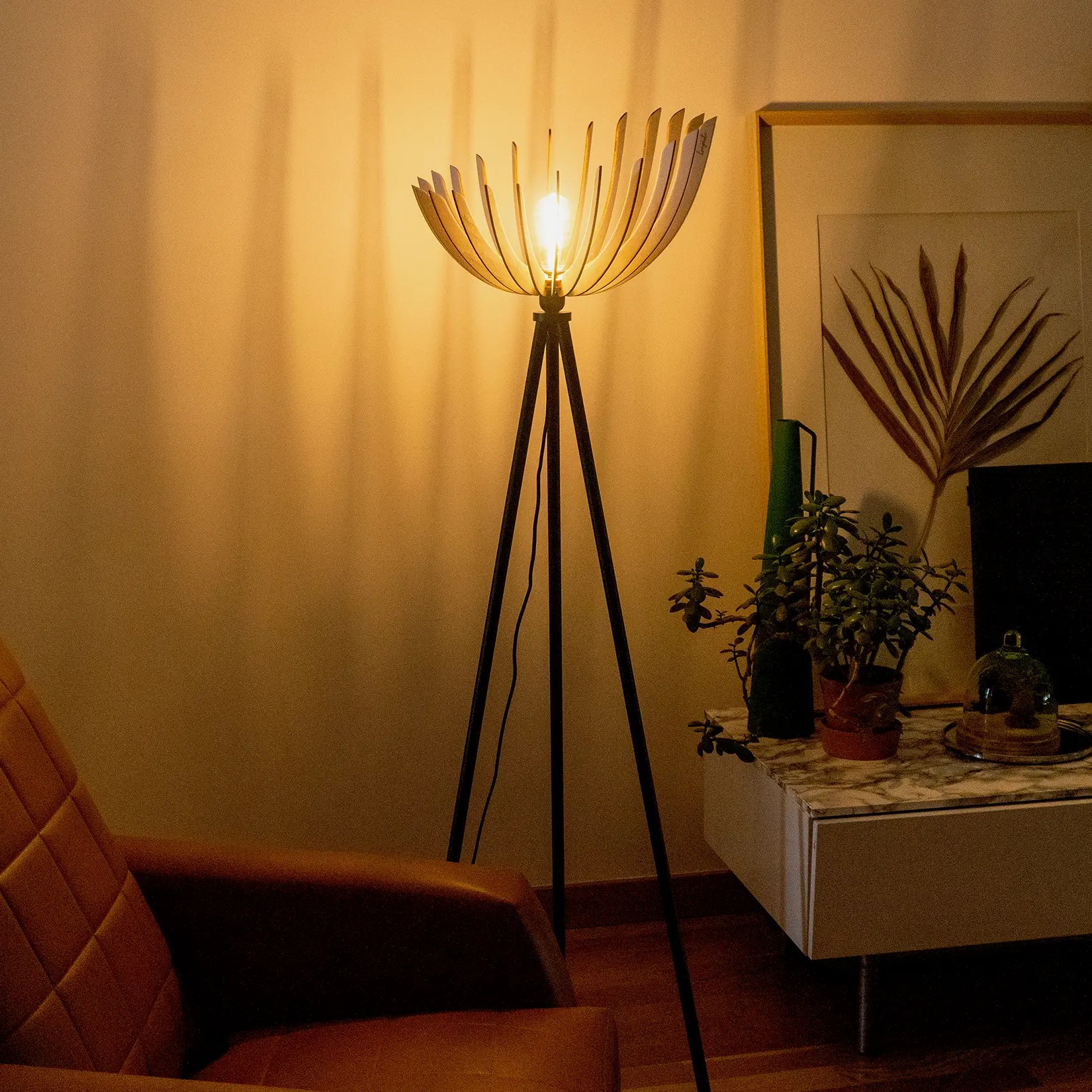 Lampadaire en bois moderne Athéna x Atelier Loupiote Lampadaire en bois moderne Athéna x Atelier Loupiote – Image 11