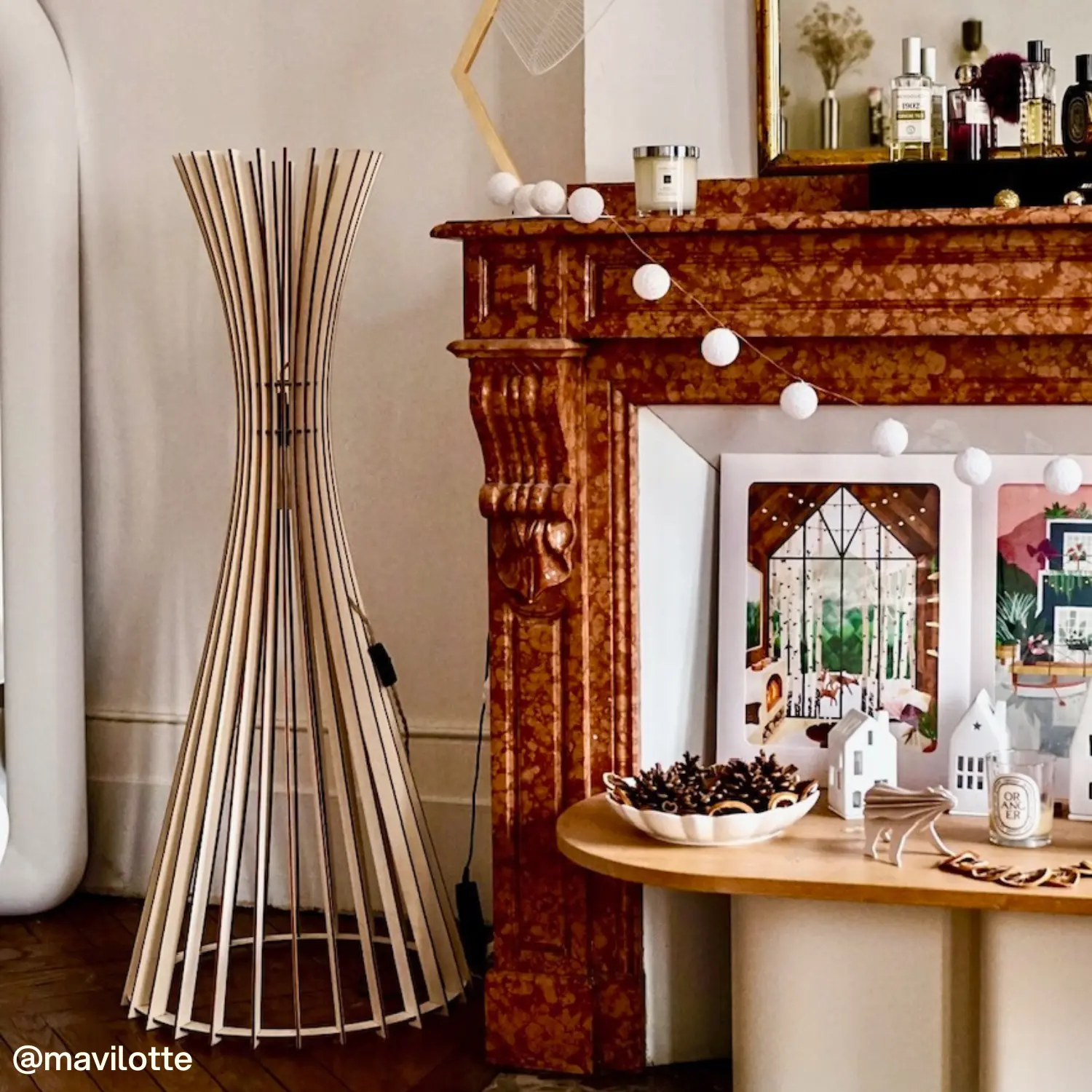 Lampadaire sculptural en bois Tipi x Atelier Loupiote Lampadaire sculptural en bois Tipi x Atelier Loupiote – Image 6