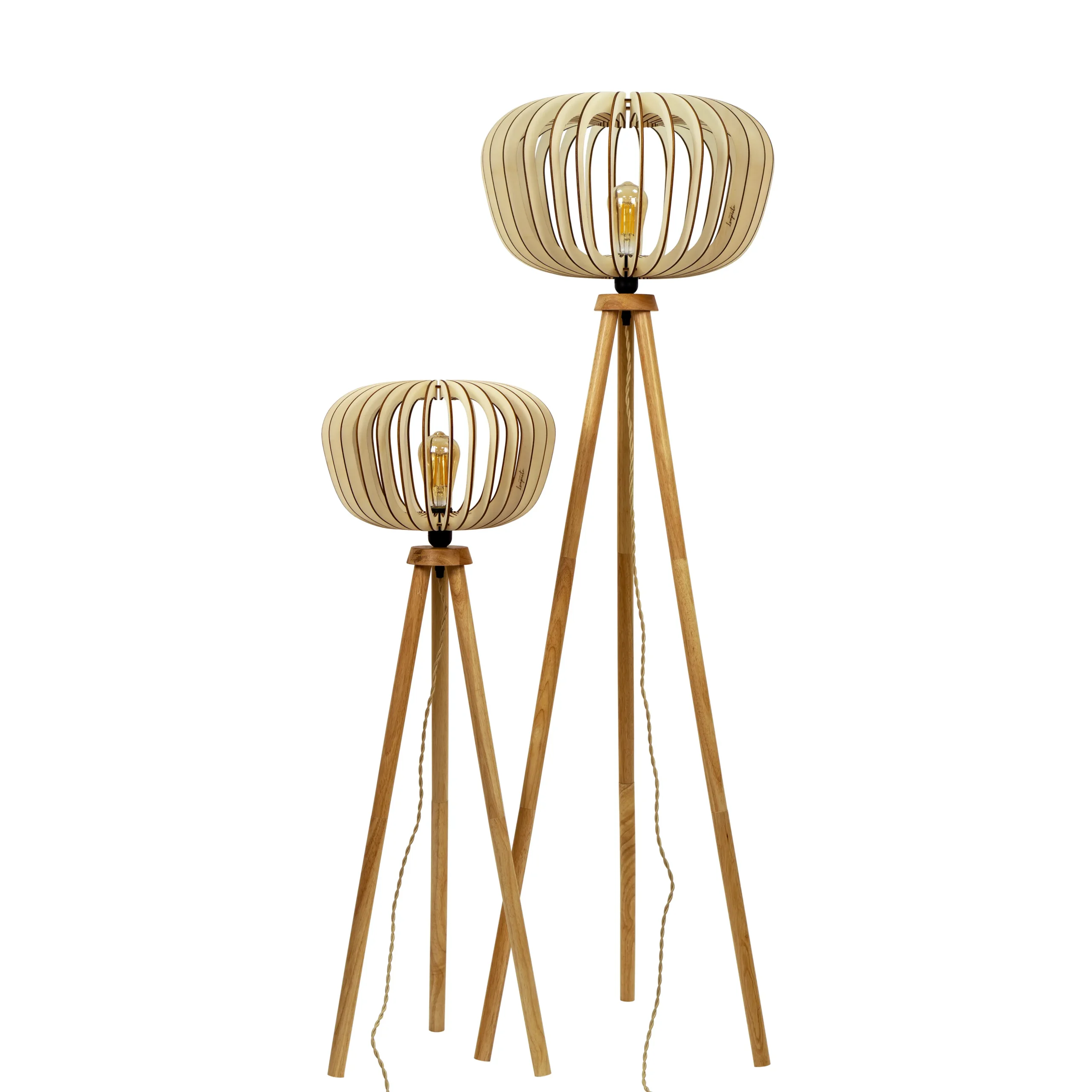 Lampadaire en bois Agathe avec abat-jour cage x Atelier Loupiote Lampadaire en bois Agathe avec abat-jour cage x Atelier Loupiote – Image 10