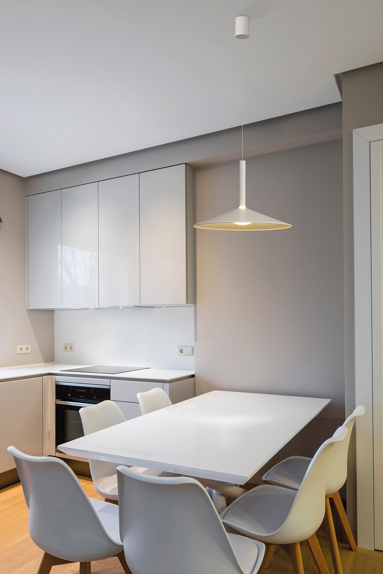 Suspension Abat Jour Design Calice par Mantra Grande suspension abat jour design Calice en situation