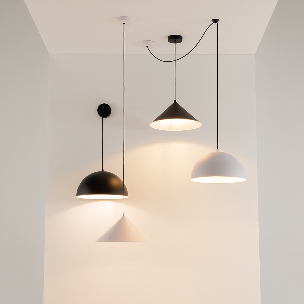 Suspension Basic Colors — Chapeau Conique Métal suspension chapeau conique métal