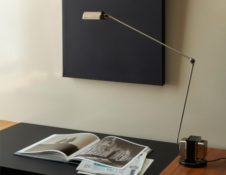 Lampe de table Daphine Lumina en situation finition nickel brossé