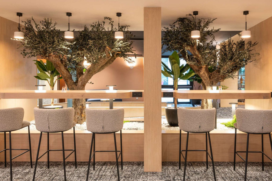Espace Pro Éclairage ambiance bar hôtel - luminaires design Otoko