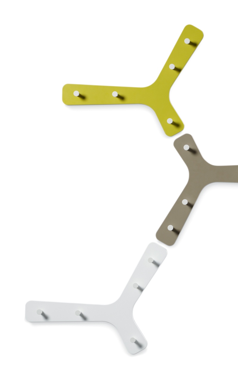 Patère murale Branch Cascando fond blanc format portrait 3 coloris