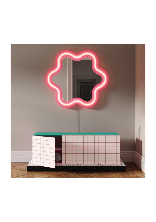 détail buffet vintage Super Red Grid Seletti