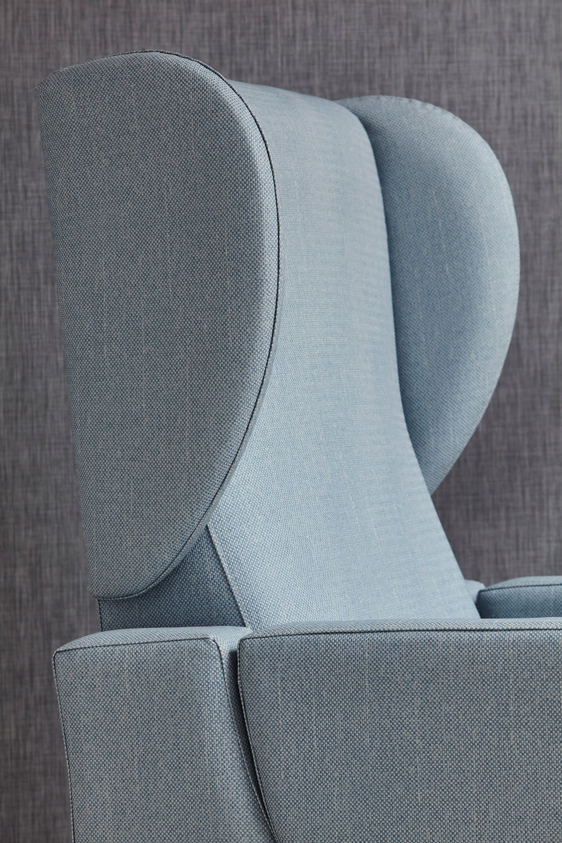 Fauteuil releveur têtière réglable
