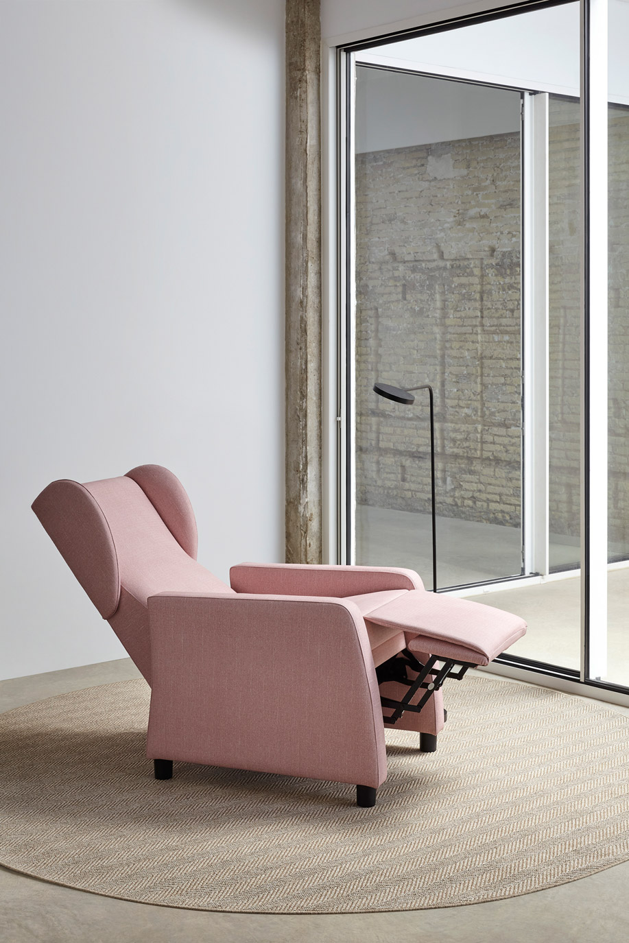 Fauteuil releveur têtière réglable