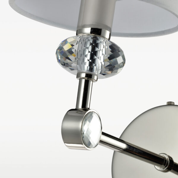 Luminaire tissu : suspensions, lampes et abat-jour en tissu Applique Doha — Bras Nickel et Abat-Jour Bleu en situation