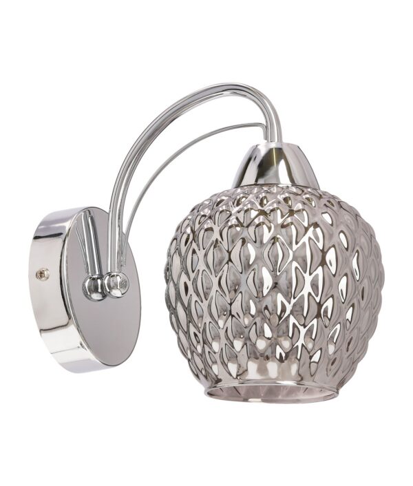applique murale vintage chrome sur fond blanc