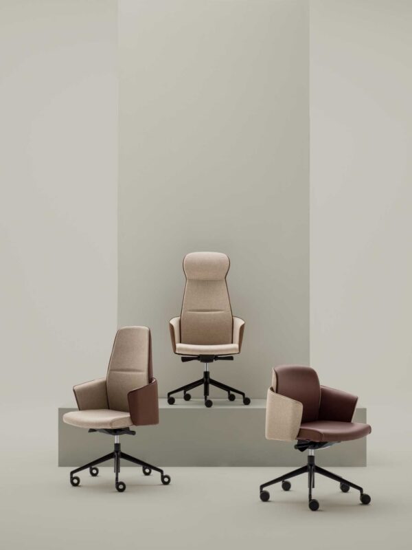 fauteuil de direction My belle Bralco, trois versions bi-matière beige et cognac