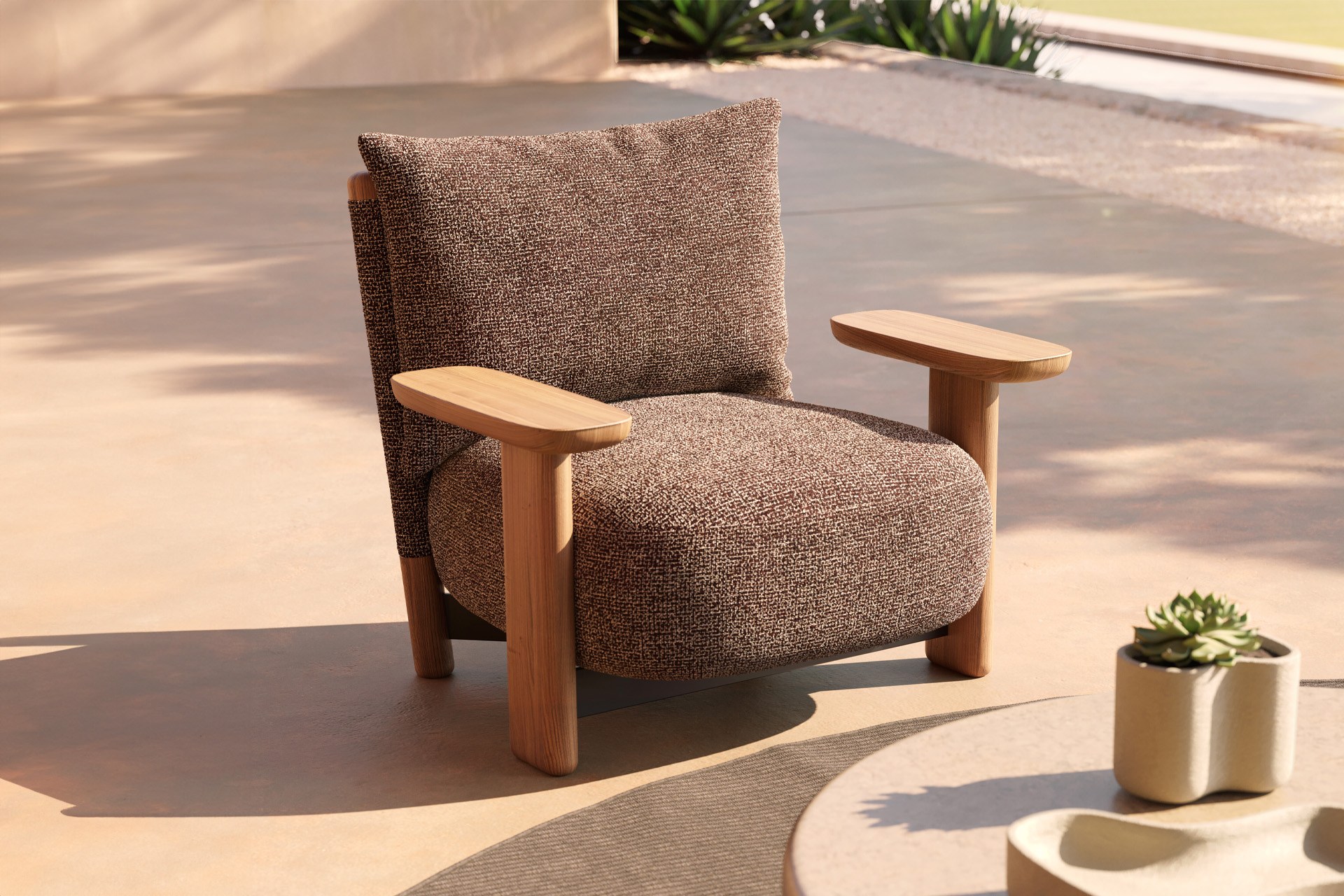 Fauteuil lounge Milos en bois d'iroko et tissu au design contemporain par Jean-Marie Massaud x Vondom fauteuil lounge Milos en bois Vondom en situation, photo d'ambiance