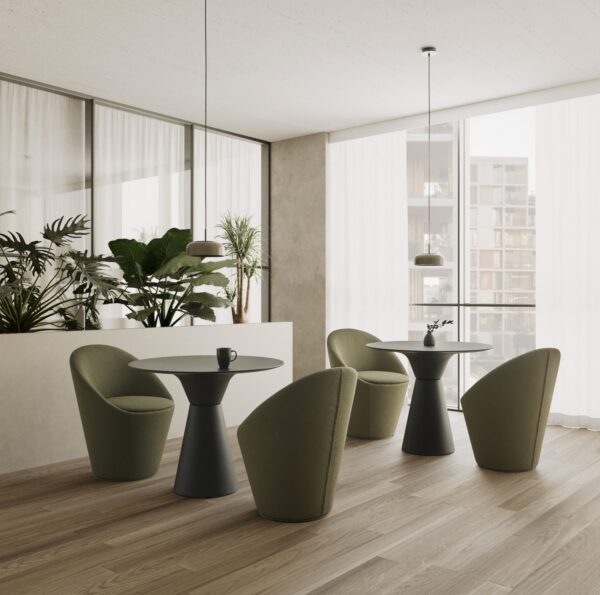 fauteuil restaurant Inclass Wabao vert autour de tables rondes