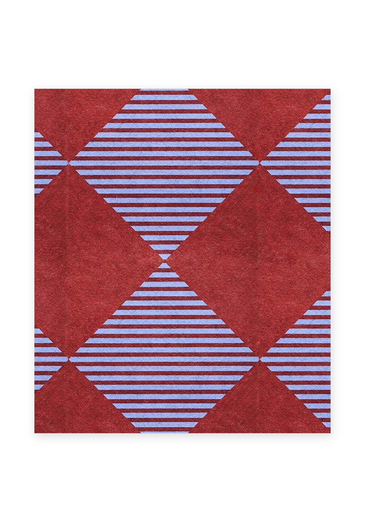 Feutre acoustique imprimé Arlecchino Felt par Slalom, mur à losanges feutre acoustique imprimé Slalom Arlecchino Felt a losanges rouge et violet, fond blanc