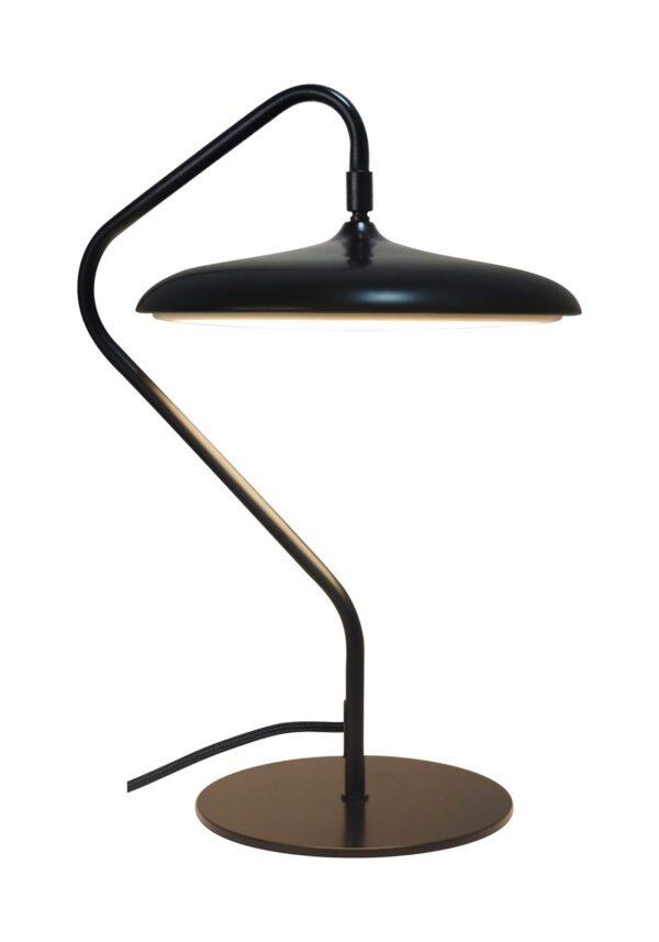lampe à poser Artist noire, disque métallique sur bras en S, fond blanc