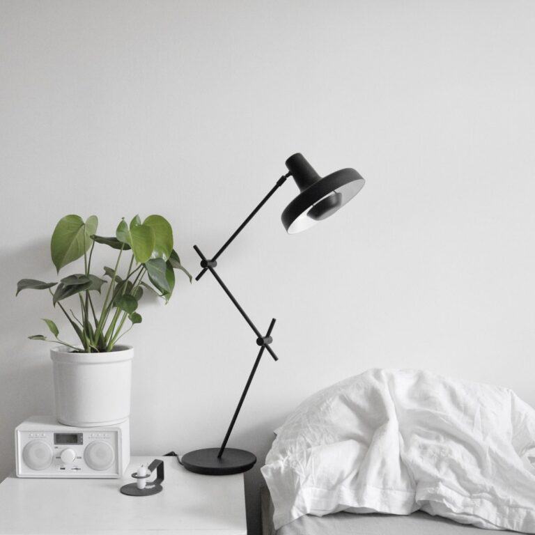Lampe à poser industrielle